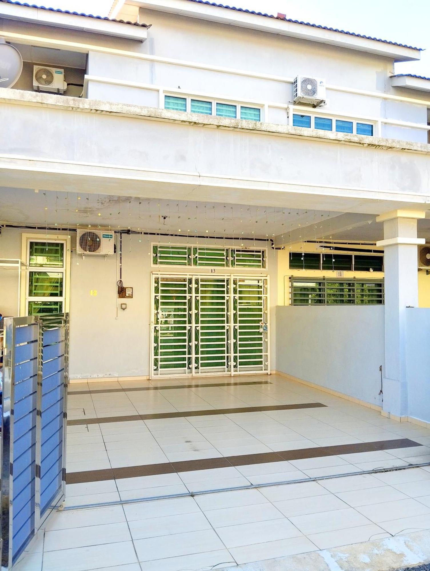 Cosy Casa Hana 4Br 3B Kuantan Eksteriør billede